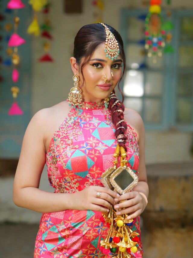 Traditional- Makeup Samrajya- Best makeup artist in Jaisalmer & Pune